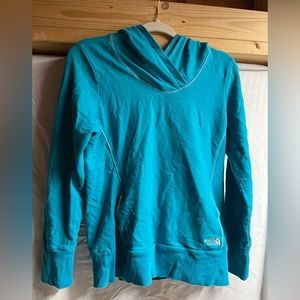North face hoody, beautiful color flattering style L